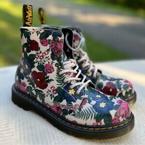 NEW Womens Size 5 Dr Martens 1460 English Garden Floral Lace Up Leather Boots